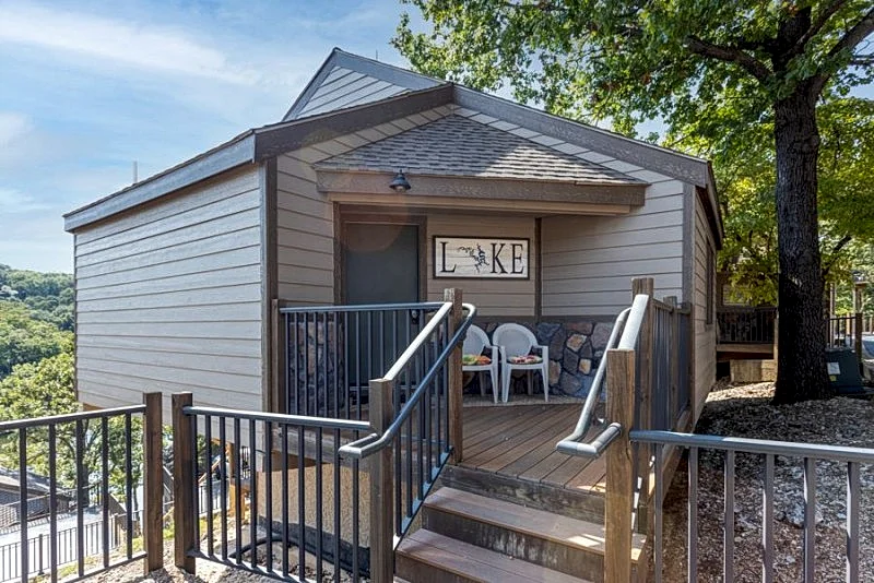 Holiday Shores 24 - Beautiful Villa with Resort Amenities!