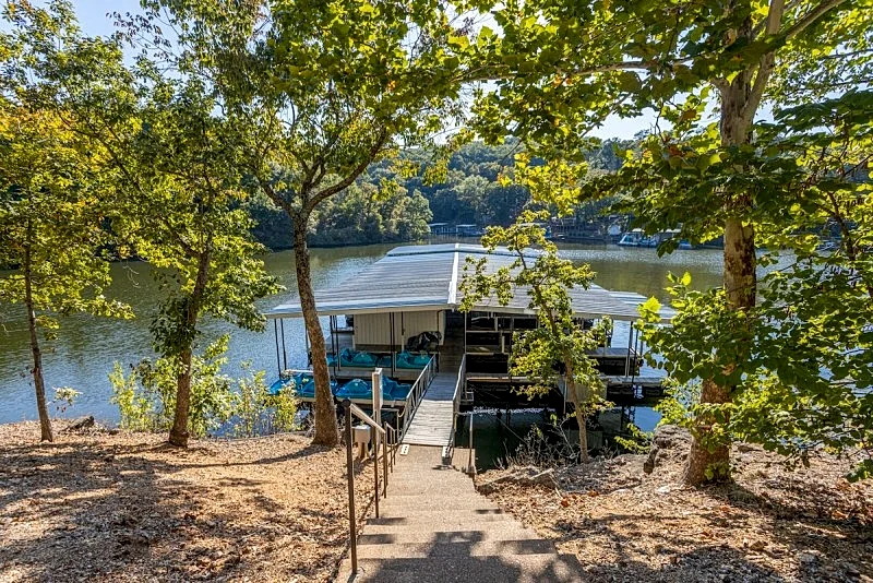 Holiday Shores 18 - Private Villa with Resort Amenities!