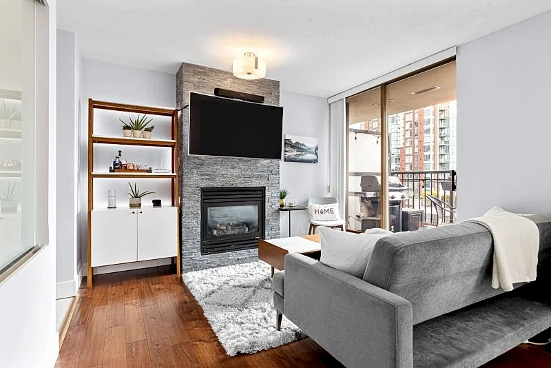 Cute & cozy Vancouver~Downtown/Yaletown condo, walk to everything! A/C!
