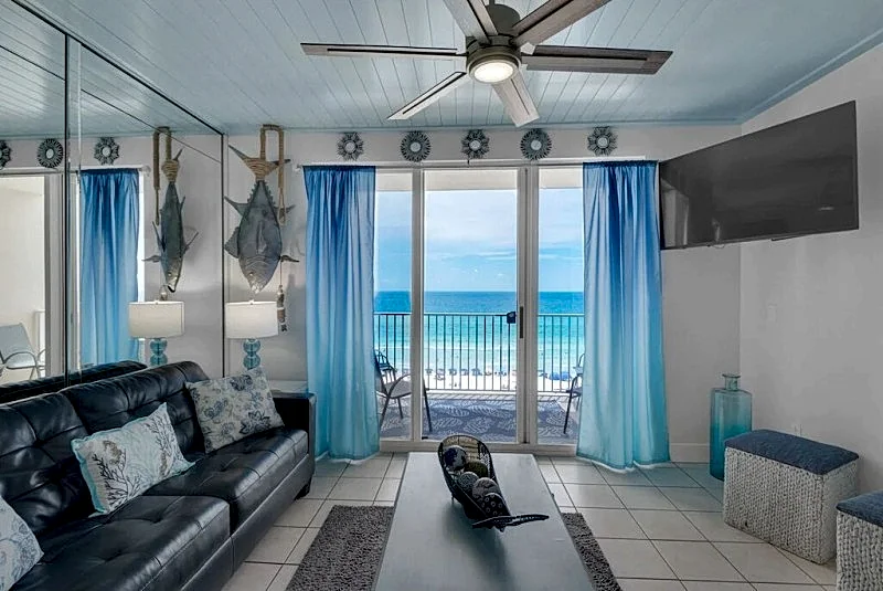 Seaglitz - 2 Bed 2 Bath Oceanfront Condo Sleep 8 - Miramar Beach
