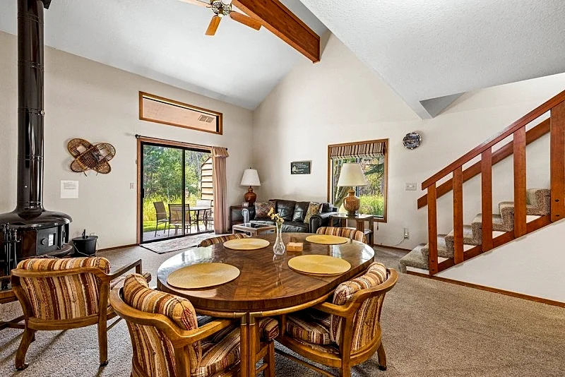 New! Aspen 4 Seasons - Seasonal pool - Close to beaches, parks, golf, and downtown