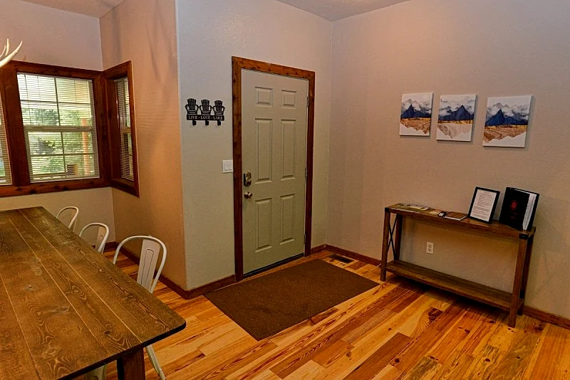 Photo 18