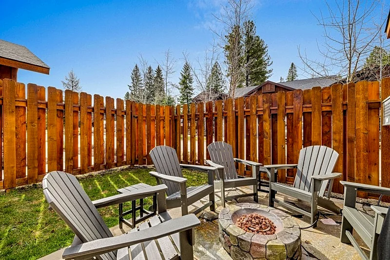New! Blue Water Breeze - Near Payette Lake, Golf course, and downtown McCall