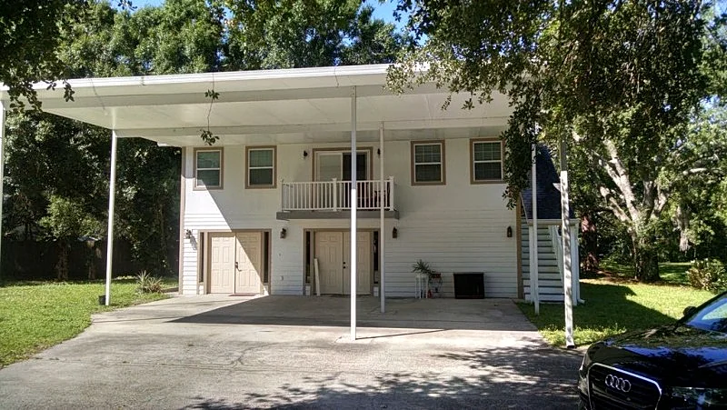 Serenity LakeHouse in Tampa