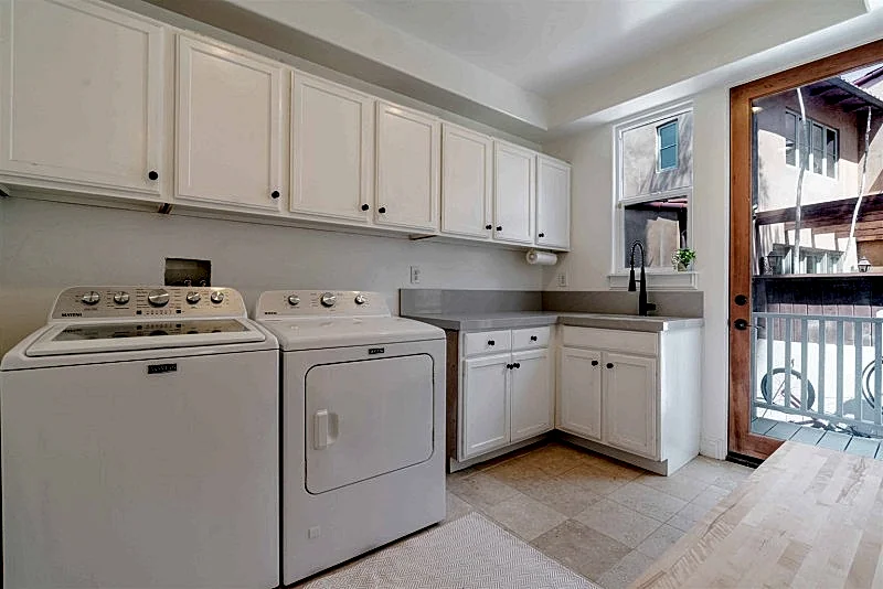 Photo 56