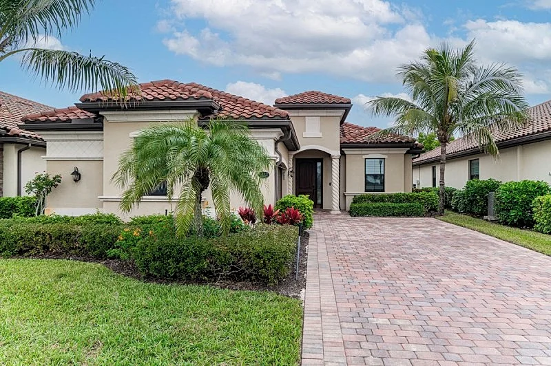 Stunning 2854 Aviamar Cir Home in Award Winning Fiddler's Creek - Marco Island