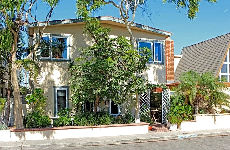 Jungeland Newport Beach Home