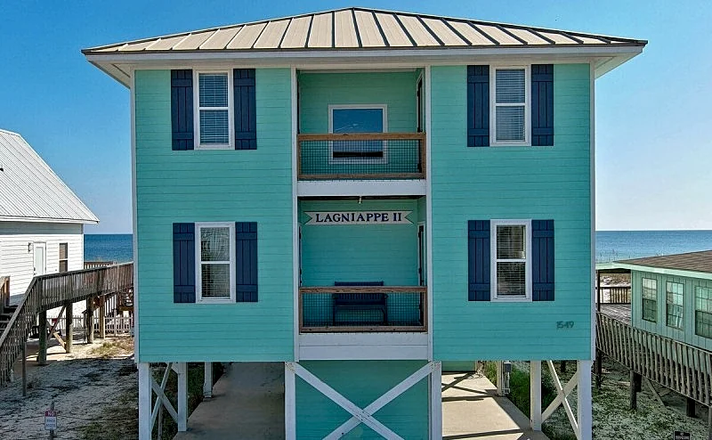 Beachfront Big Living Room + Kitchen + FREE Golf & Activities at 'Lagniappe II