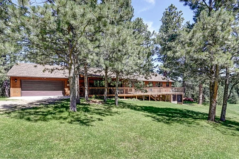 Chase`s Cabin by the Creek | Spacious 4-Bed, 2 Bath Ranch
