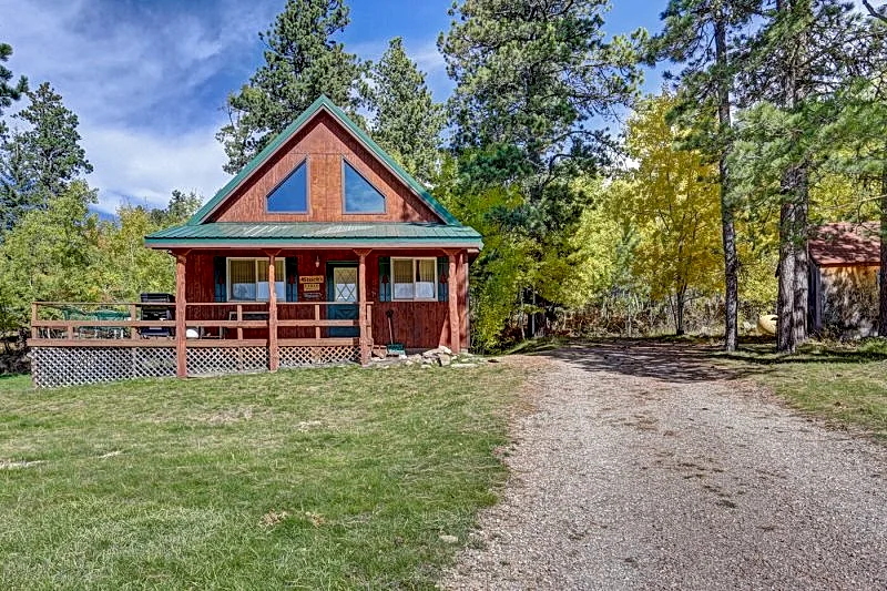 Cozy Black Hills Retreat | 1-Bedroom w/BBQ & Pet-Friendly