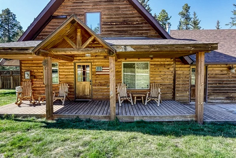 Creekside Cabin - Garage | 3 Bed, 2 Bath - Lawrence County