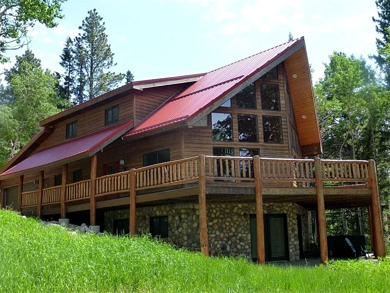 Deep Snow Lodge | 5 Bdrm w/Hot Tub & Game Room