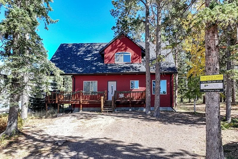 Red Antelope | 5 Bed, 3 Bath