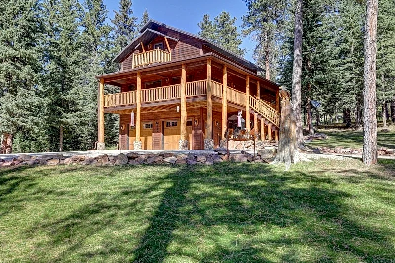Eagle`s Lair - Log Home | 3 Bed, 2 Bath