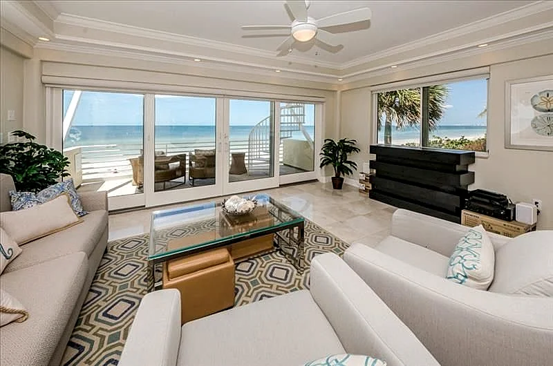 SPRING BREAK DATES STILL AVAIL. LUXURY DIRECT GULF FRONT HOME~ ONE LARGE HOME W/ OPTION FOR TWO SEPERATE FULL SPACES, SLEEPS UP TO 12 ..