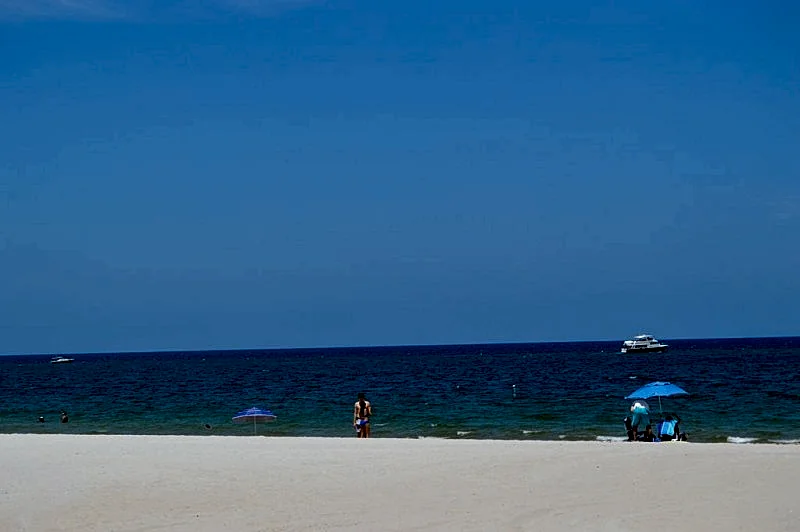 Just Steps to the Beach! Kick Off Your Shoes, Relax, You're at Beach Bungalow