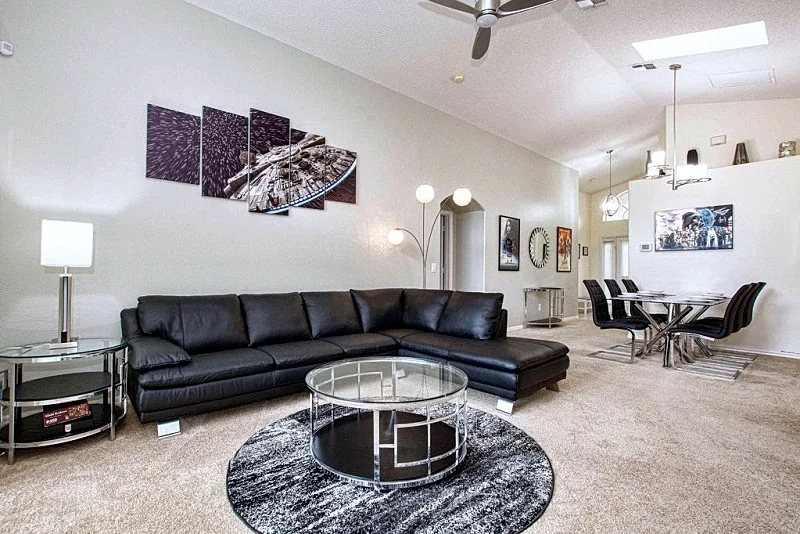 Star Wars Themed Villa, Southern Pool with Spa, Privacy Fence, Game Room!