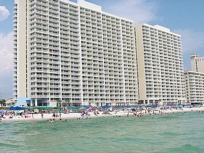 AMAZING BEACHFRONT 2BR/2BA LOWER FLOOR, OUTRAGEOUS VIEWS AND SUNSETS!