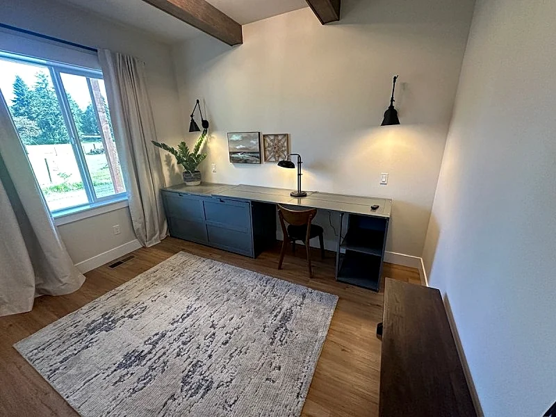 Photo 18