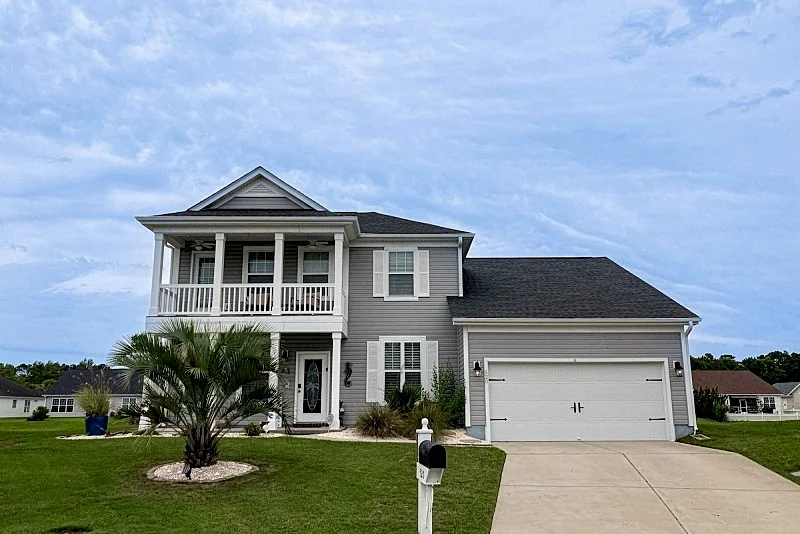 Lakefront home with enclosed yard, W/D, central AC & pool