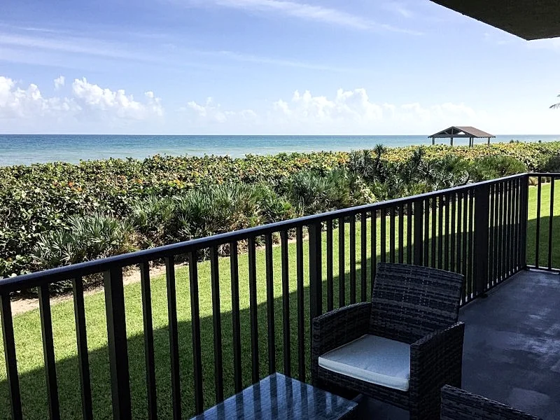Quiet Condo On the Atlantic Ocean