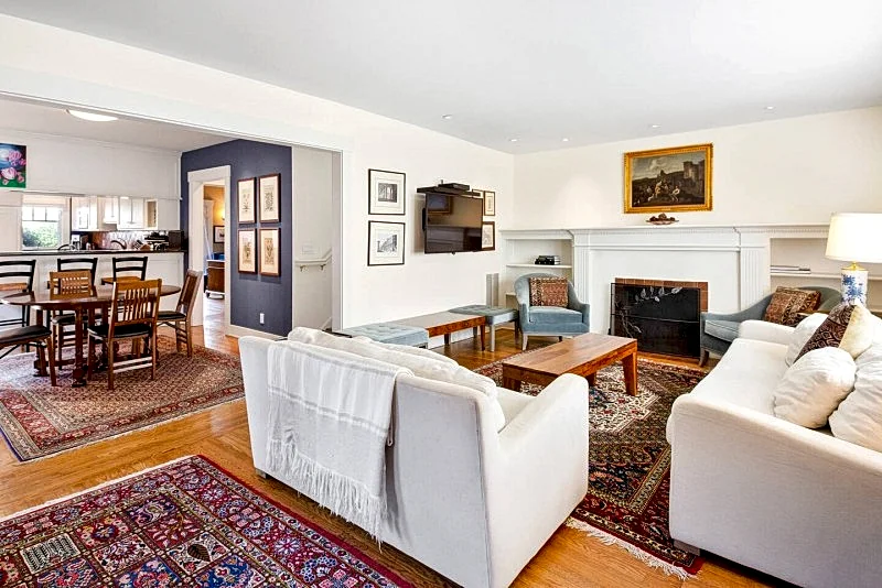Entire house hosted by A.C.