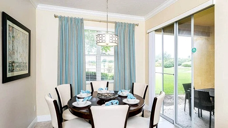 Attractive 3 bed townhome | 3 Bed, 2.5 Bath
