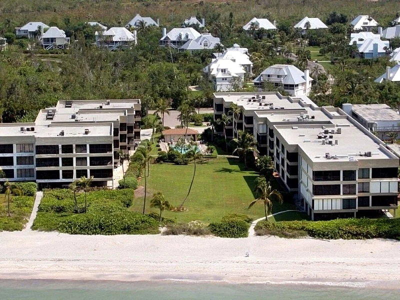 Kings Crown #114 3 Bedrooms 2 Baths Overlooking the water
