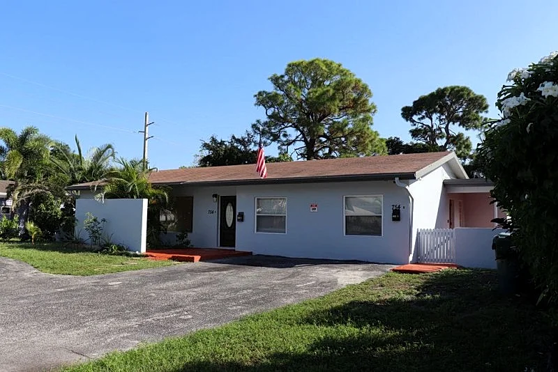 Near Fort Lauderdale Beach Florida Property overview