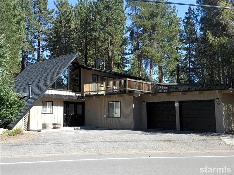 5BR/3BA/10 Beds - Hot Tub, Pool/Ping Pong Table, Across from Bijou Golf Course