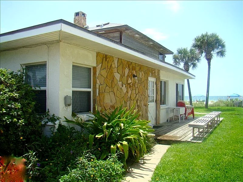 15 Steps to Sandy Beach, Ground Floor, Pool, Sleeps 5
