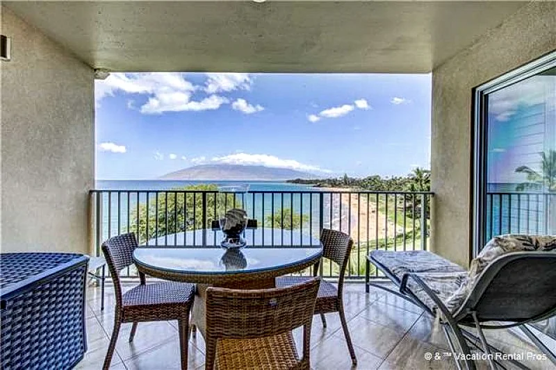 Royal Mauian 605 - Ocean View Condo, Newly Remodeled and Upgraded