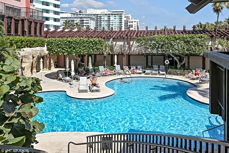 large 1200 sq ft fully updated, sunny southern exposure large balcony ocean view