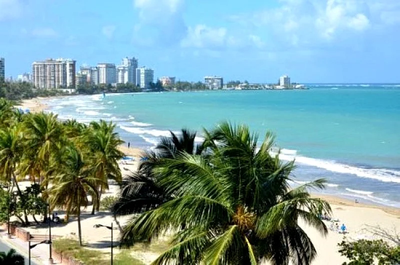 Spectacular Beach Front Condo in Isla Verde