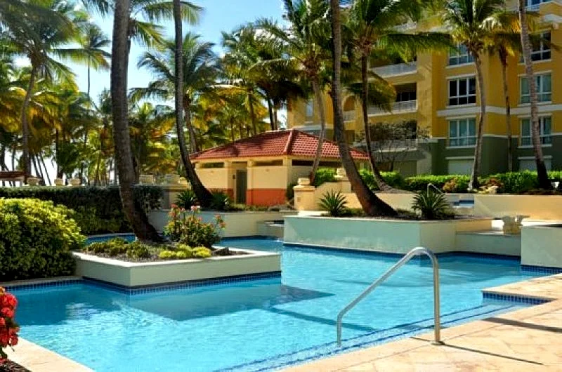 Modern 2 Bedroom Condo At Marbella Club, Palmas Del Mar