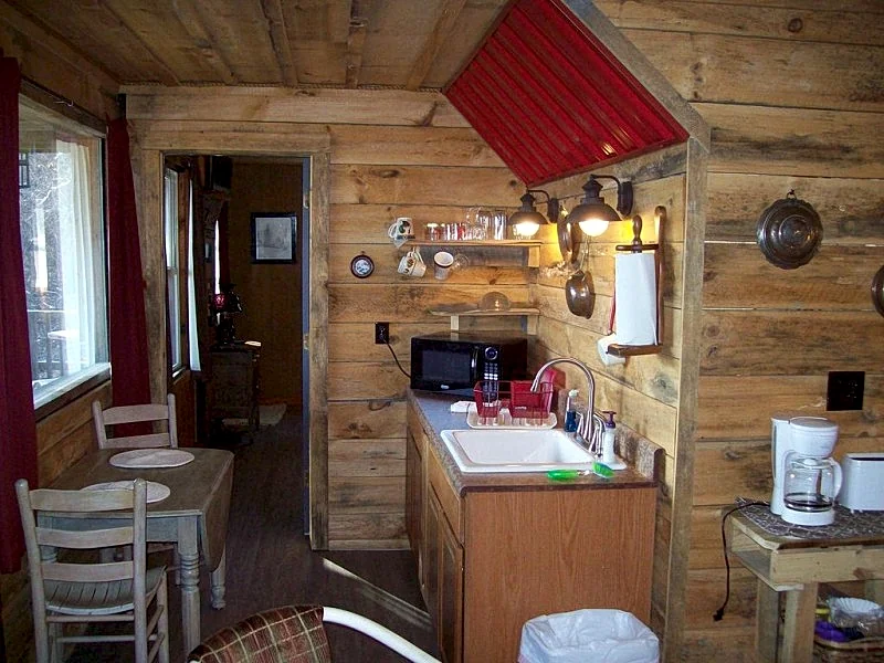Photo 18