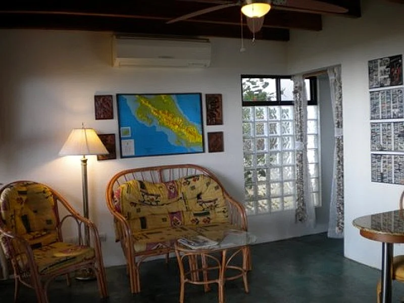 Photo 10