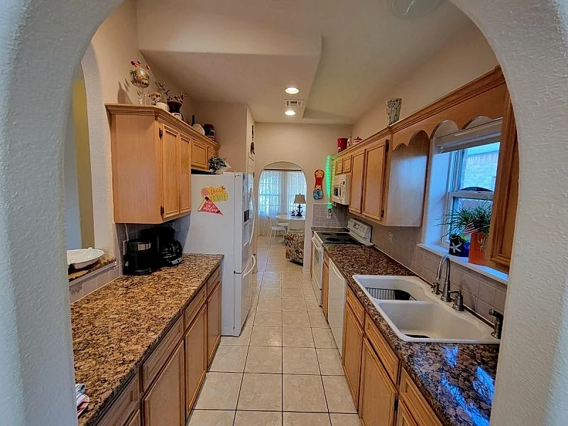 Photo 17