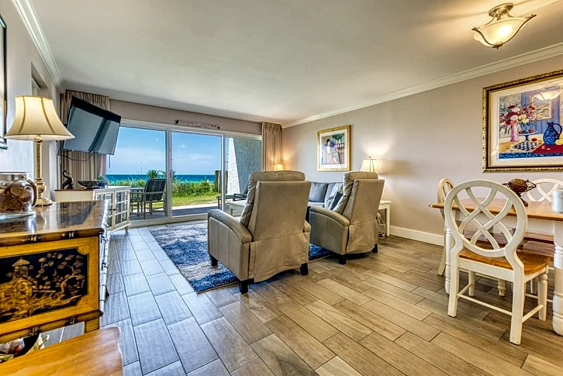 B101 | Beachfront with Beach Service, Pool, & WiFi