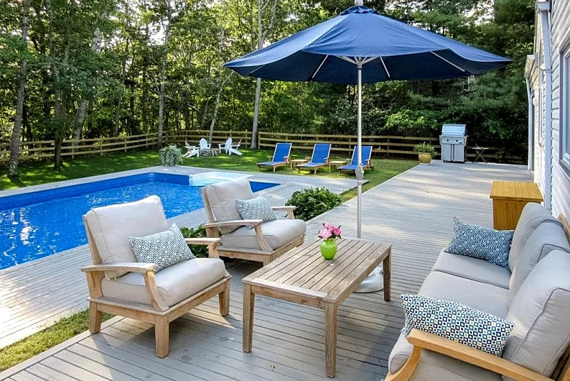 Chic Bridehampton Pristine Designer Home + Free Pool Heating!