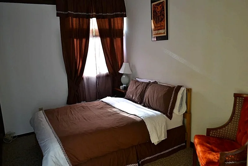 Photo 10