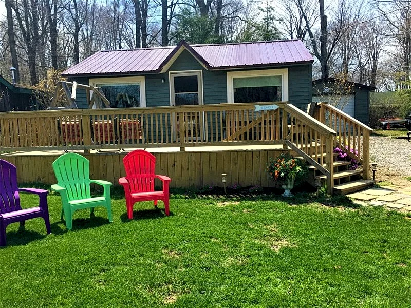 Delightful Lake Erie Cottage