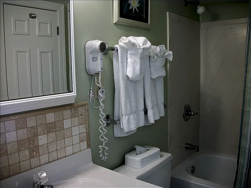 Photo 10