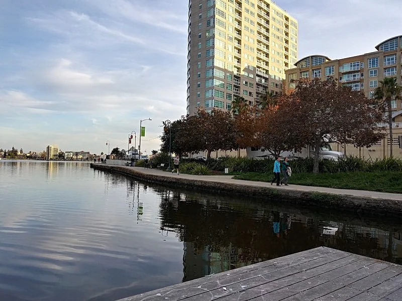 LAKE MERRITT 4 BED 4 BATH
