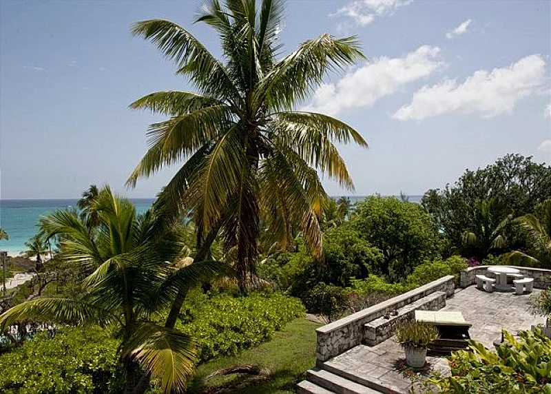 Historic Beach House with Pool, Spectacular Ocean Views