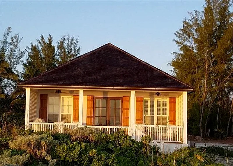 Stunning New Luxury Villa Directly On French Leave Beach