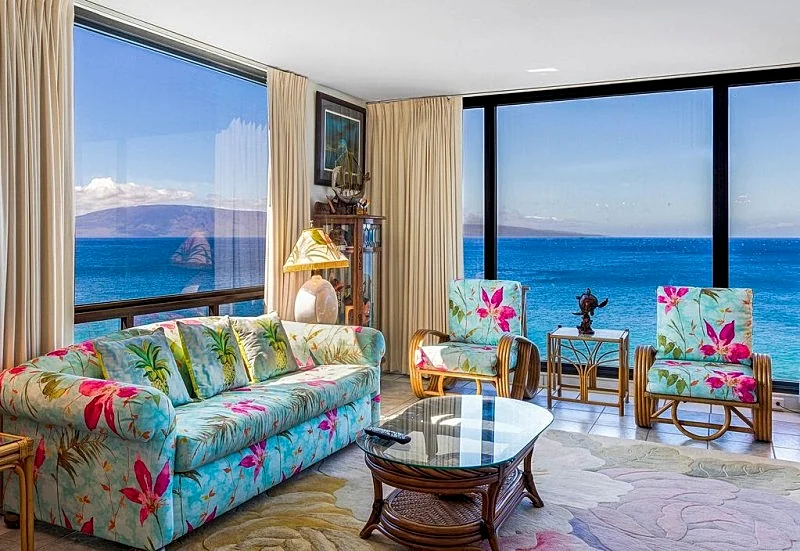 Oceanfront RARE Kaanapali Premier Corner View Penthouse 2B/2B Resort