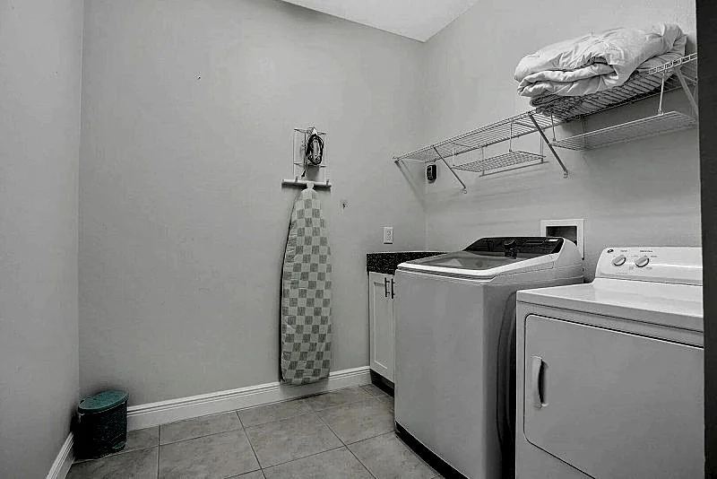 Photo 48