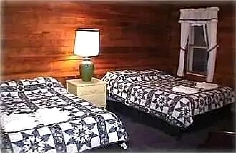 Photo 12