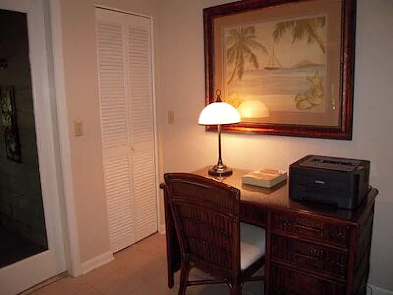 Photo 33